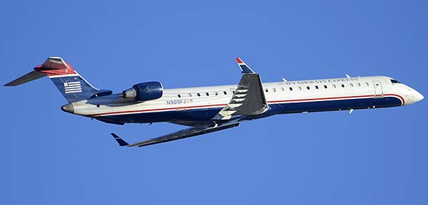 US Airways Express Canadair CL-600-2D24 605R CRJ900ER N909FJ, Phoenix Sky Harbor, December 24, 2014